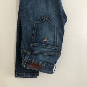 Guess Jeans - size 24